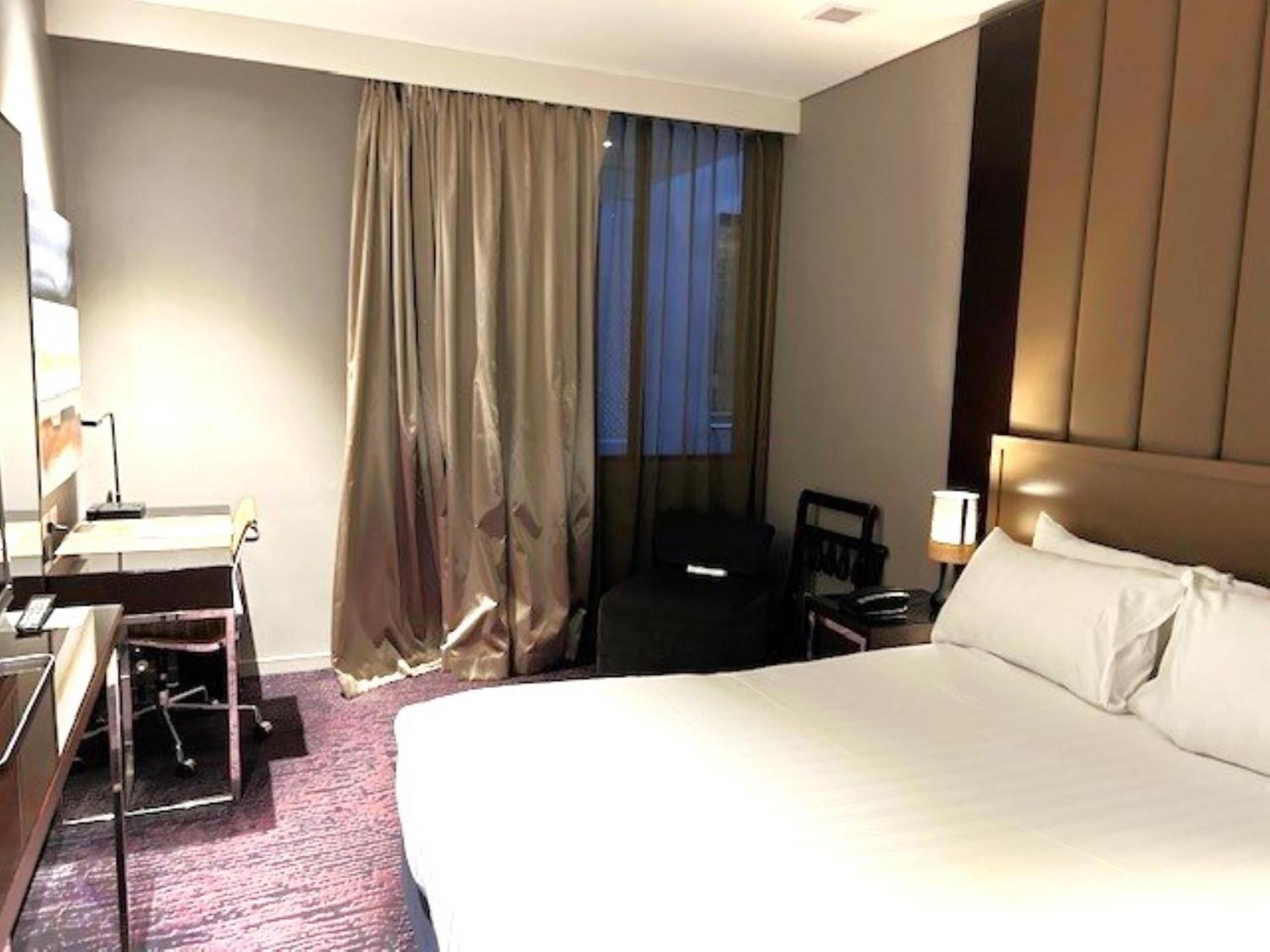 布里斯班甘巴罗酒店 客房 照片 A room at the hotel